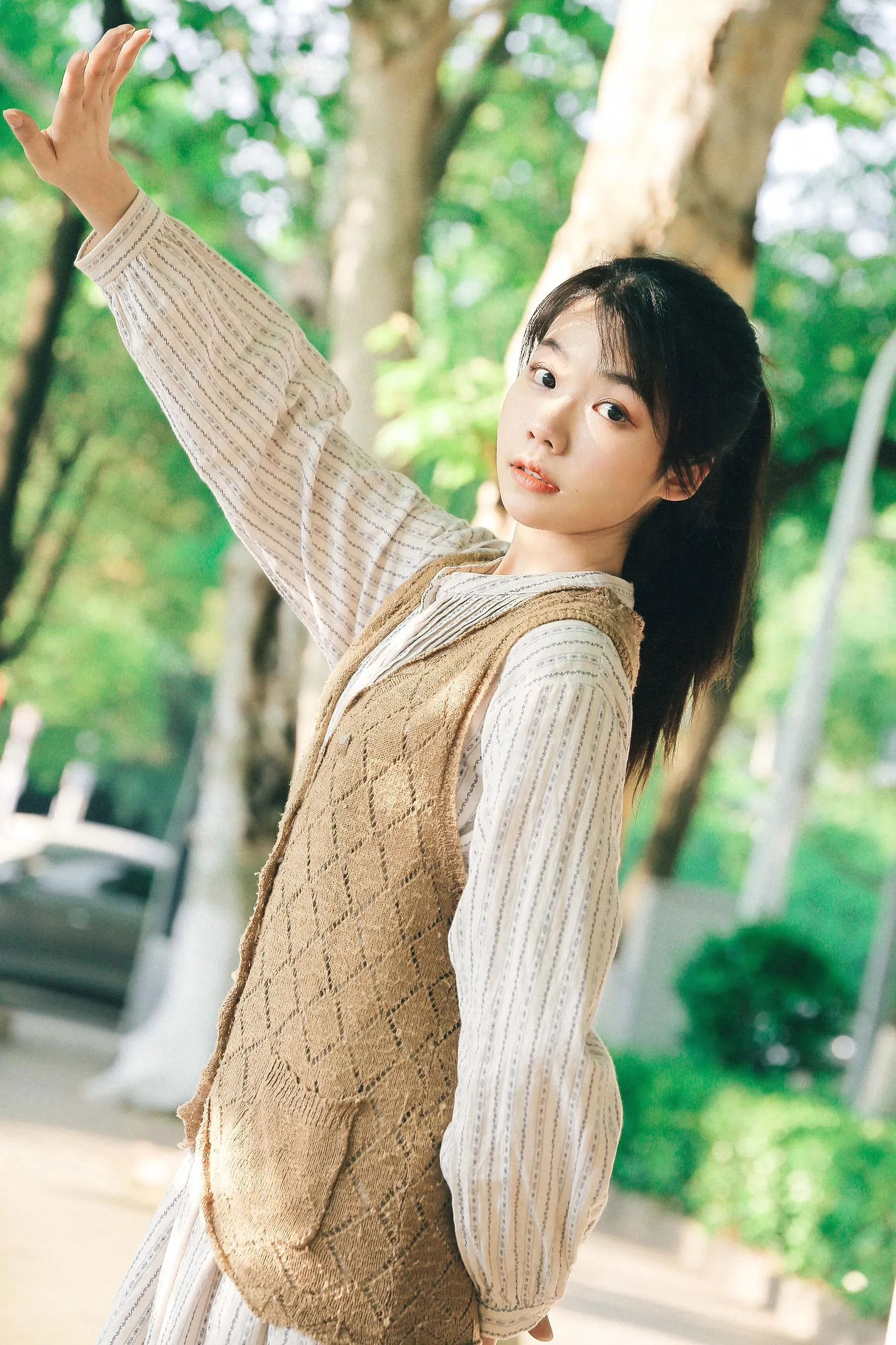 [艺图语] 2022.05.18 夏末微风 紫傲 [25P]插图8